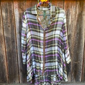 Plaid & Posh! Aratta gorgeous plaid shirt dress